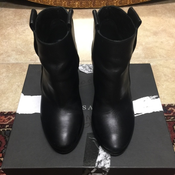 jonas leather moto boot